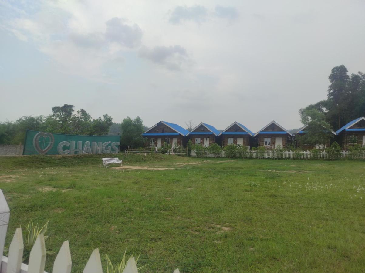 Changs Resort Kaharpara Esterno foto